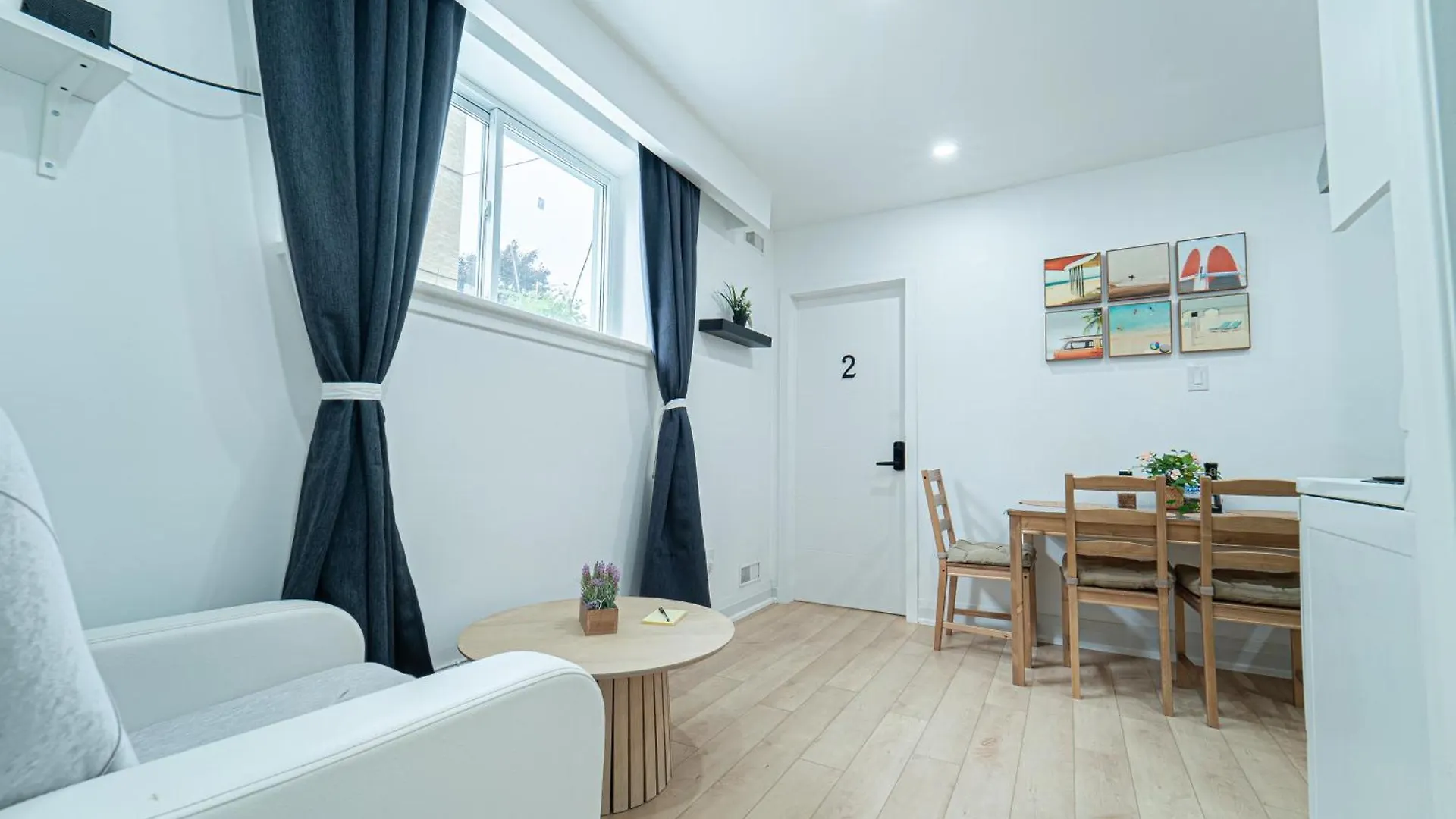 Ubytování v soukromí Quiet & Comfortable Double Private Room, Free Parking Toronto Kanada