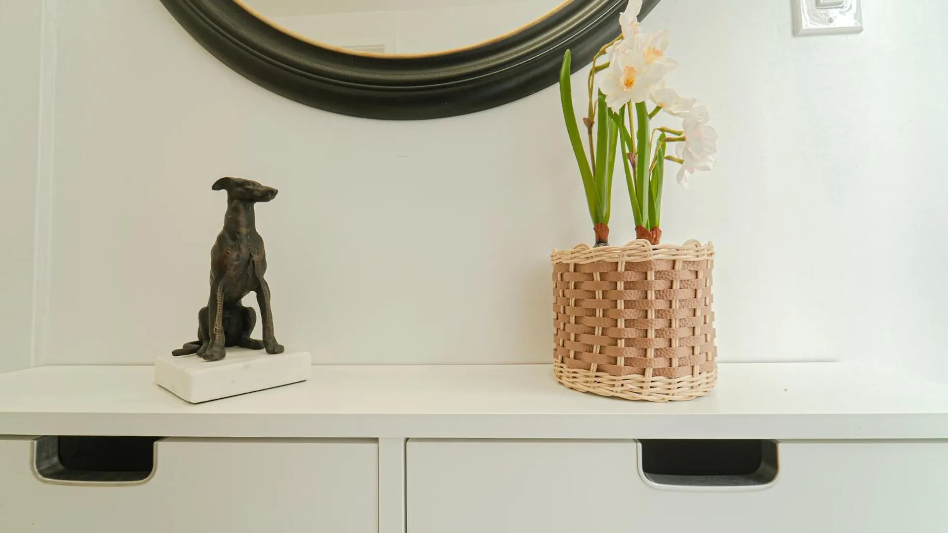 Quiet & Comfortable Double Private Room, Free Parking Toronto Homestay