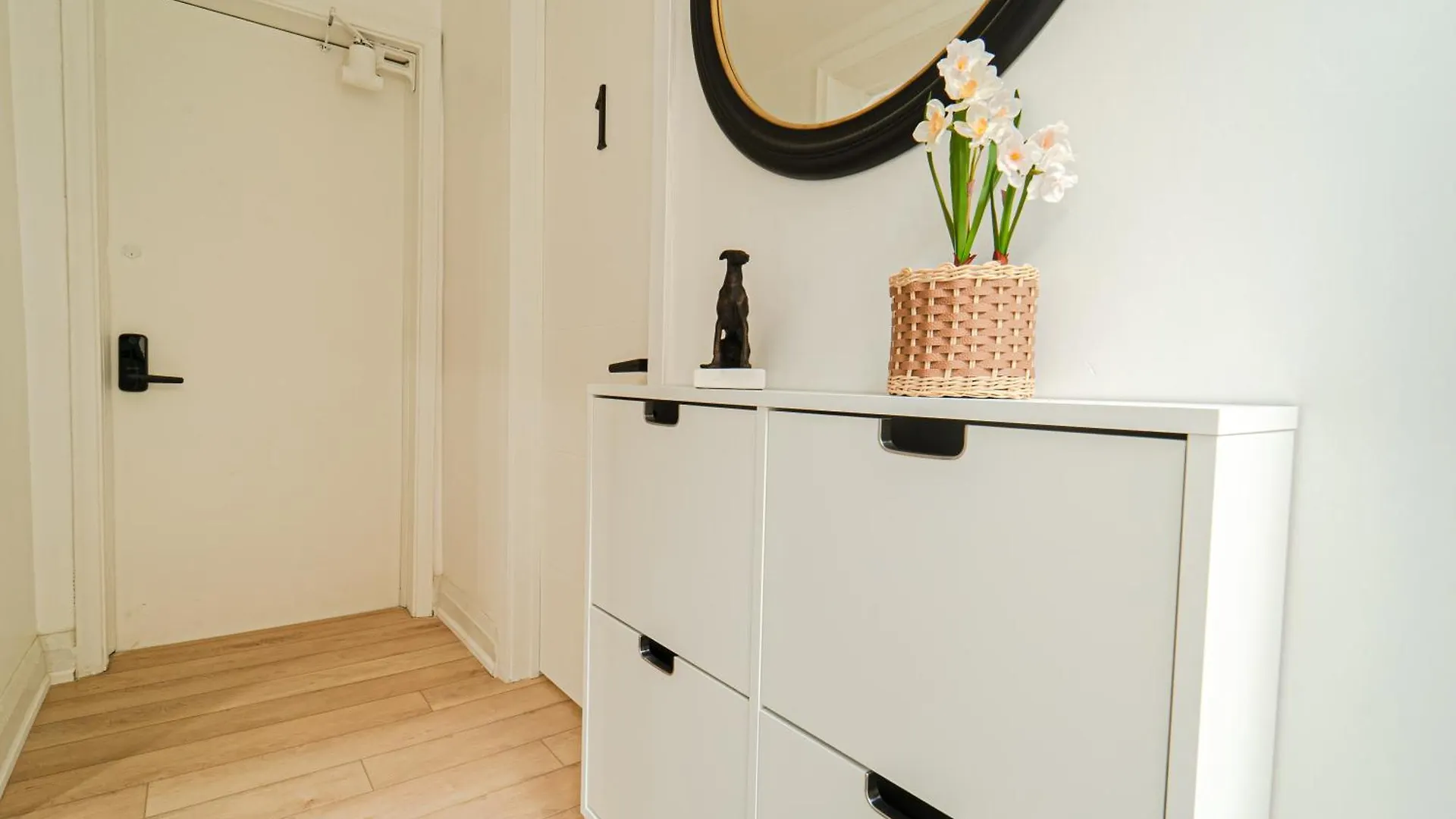 Homestay Quiet & Comfortable Double Private Room, Free Parking Toronto
